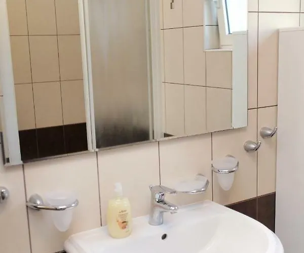 Tone דירה טרוגיר