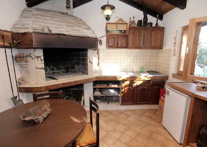 Tone דירה טרוגיר